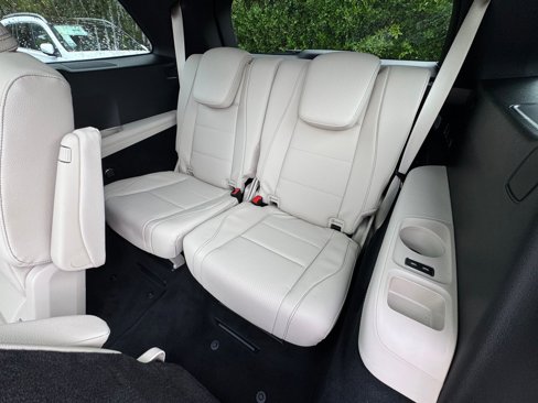 New 2026 Mercedes-Benz GLS 450 4MATIC image 26