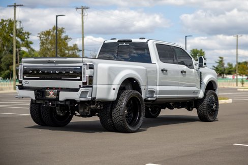 Used 2025 Ford F450 Platinum w/ Platinum Plus Package image 18