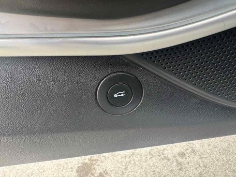 Used 2019 Chevrolet Camaro SS image 20
