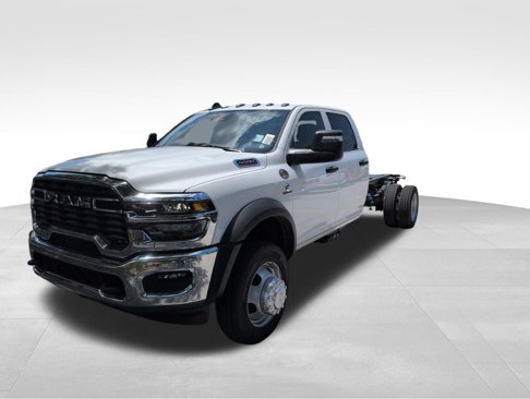 New 2025 RAM 5500 Tradesman image 3