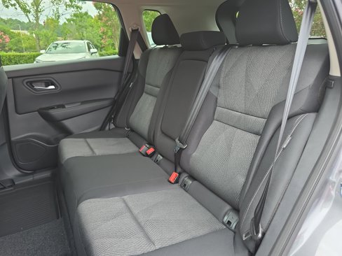 New 2026 Nissan Rogue SV image 14