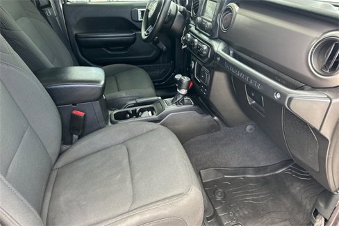 Used 2021 Jeep Wrangler Unlimited Sport image 19