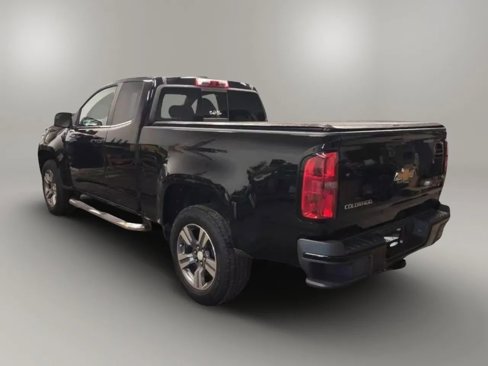 Used 2016 Chevrolet Colorado LT w/ LT Convenience Package image 4