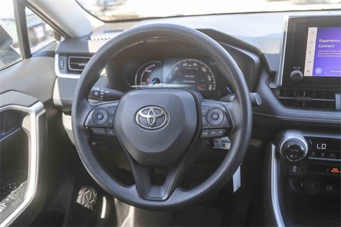 Used 2024 Toyota RAV4 LE image 17