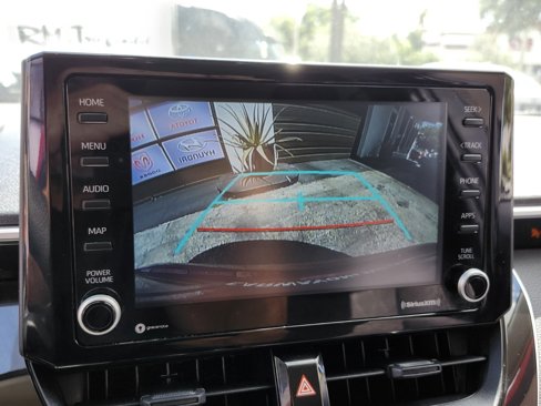 Used 2022 Toyota Corolla LE image 20