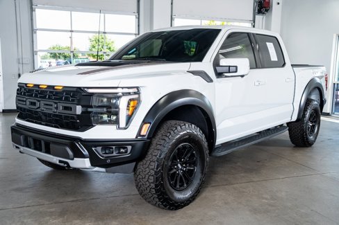 Used 2025 Ford F150 Raptor image 11