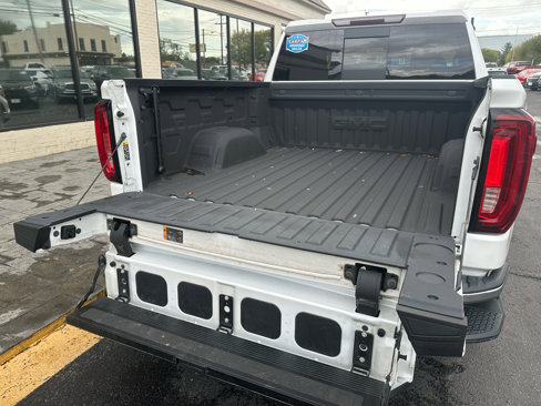 Used 2022 GMC Sierra 1500 SLT w/ SLT Premium Plus Package image 14
