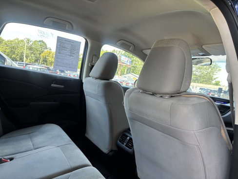 Used 2015 Honda CR-V LX image 5