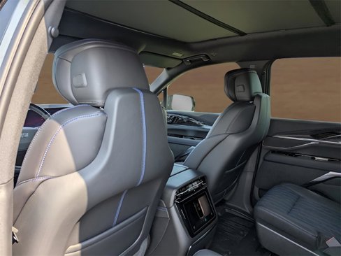 New 2026 Cadillac Escalade IQ Sport 1 w/ LPO, Floor Liner Package image 9