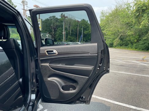 Used 2014 Jeep Grand Cherokee Limited w/ Trailer Tow Group IV image 33
