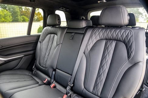 New 2026 BMW X7 M60i image 24