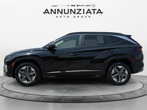 Used 2025 Hyundai Tucson SEL image 2