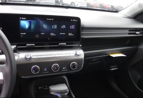 New 2025 Hyundai Kona SE image 23