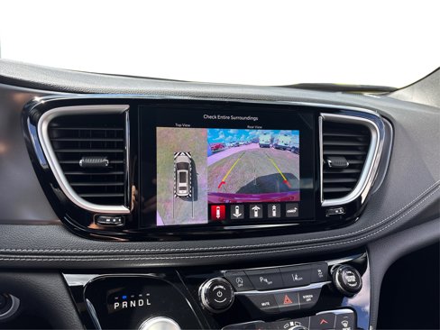New 2026 Chrysler Pacifica Select image 25