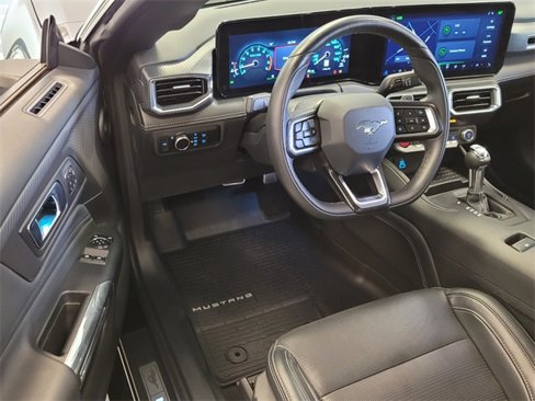 Used 2024 Ford Mustang GT Premium image 6
