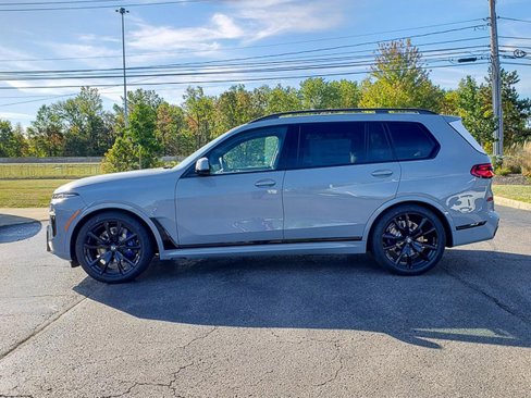 New 2026 BMW X7 xDrive40i w/ M Sport Package image 3