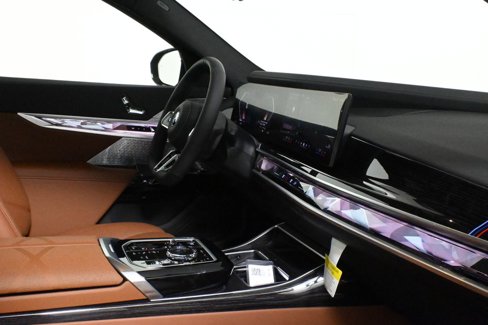 New 2026 BMW i7 xDrive60 image 32