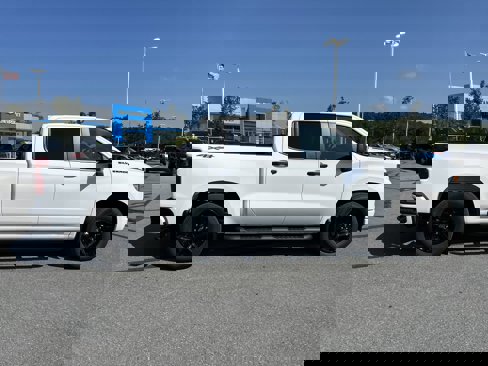 New 2026 Chevrolet Silverado 1500 Custom w/ Rally Edition image 8