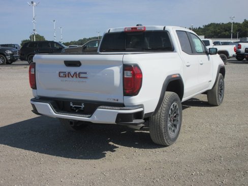 New 2026 GMC Canyon AT4 image 4