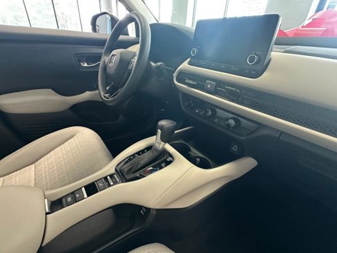 Used 2024 Honda HR-V LX image 37