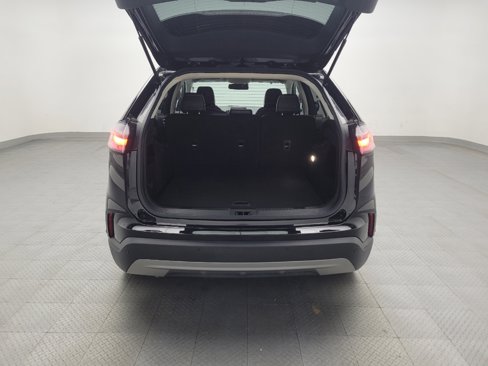 Used 2023 Ford Edge SEL image 29