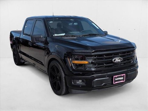 New 2025 Ford F150 XLT w/ Equipment Group 302A MID image 6