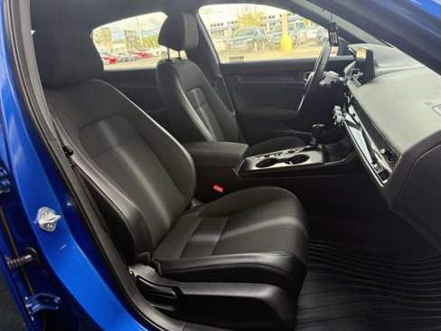 Used 2023 Honda Civic Sport image 16