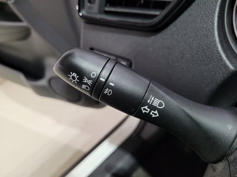 Used 2017 Nissan Rogue SL image 41
