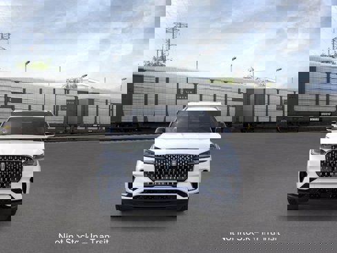 New 2025 Lincoln Aviator Reserve image 28
