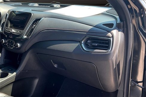 Used 2022 Chevrolet Equinox RS w/ RS Leather Package image 15