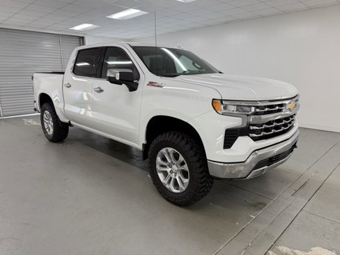 New 2026 Chevrolet Silverado 1500 LTZ image 3