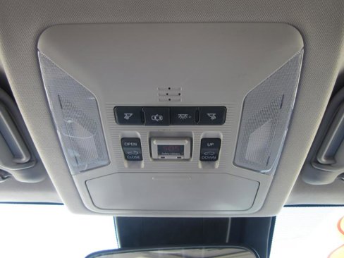 Used 2019 Toyota RAV4 XLE Premium image 46