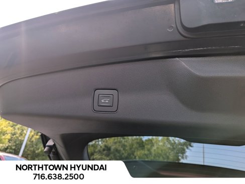 Used 2023 Chevrolet TrailBlazer RS w/ Sun and Liftgate Package image 34