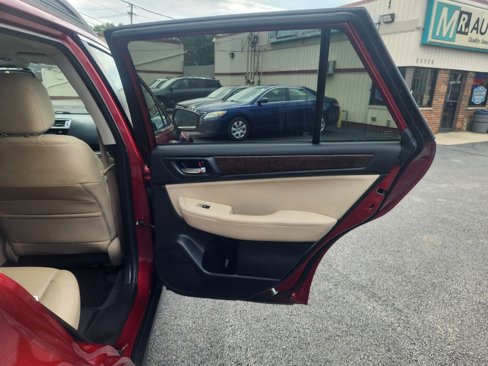 Used 2015 Subaru Outback 2.5i Limited image 20