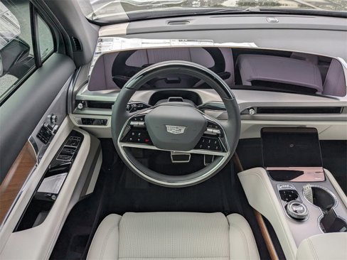New 2026 Cadillac Vistiq Luxury w/ LPO, Floor Liner Package image 19