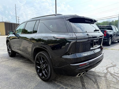 Used 2024 Chevrolet Traverse RS w/ LPO, Floor Liner Package image 9