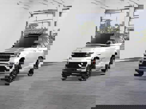 New 2025 Jeep Grand Cherokee Summit image 1