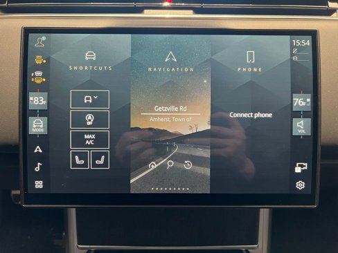 New 2025 Land Rover Range Rover Long Wheelbase SE image 24
