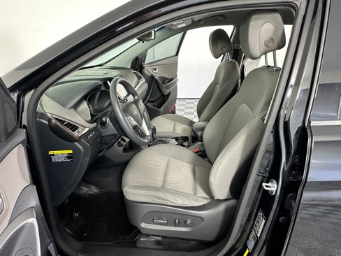 Used 2017 Hyundai Santa Fe SE image 21