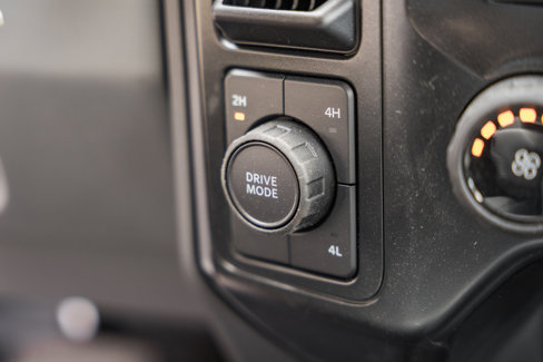 New 2025 Ford F550 4x4 Regular Cab Super Duty image 28