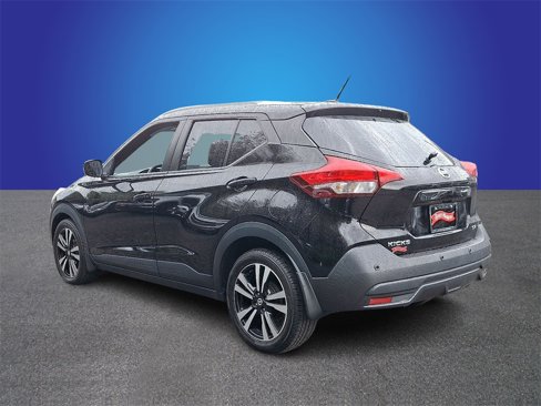 Used 2020 Nissan Kicks SV image 6