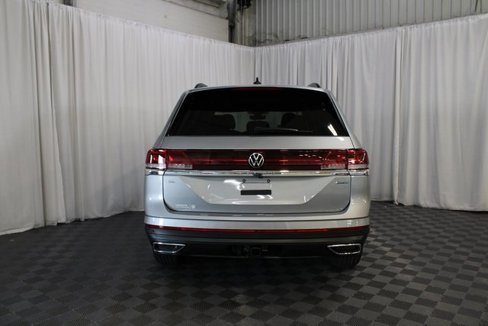 New 2026 Volkswagen Atlas SE image 25
