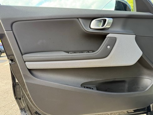 Used 2022 Polestar Polestar 2 w/ Plus Package image 13