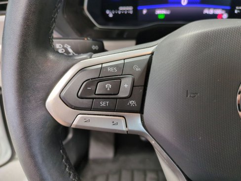 Used 2023 Volkswagen Jetta SE image 26