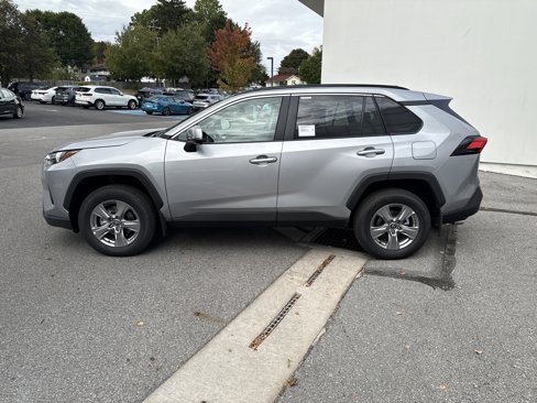 New 2025 Toyota RAV4 XLE image 6