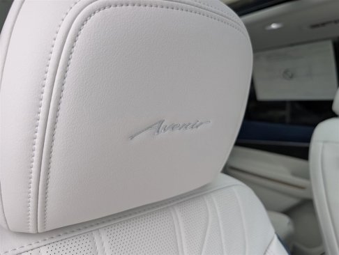 New 2026 Buick Enclave Avenir w/ Super Cruise Package image 8