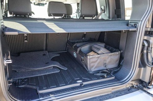 New 2025 Land Rover Defender 110 S image 24