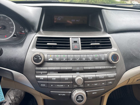 Used 2012 Honda Accord LX image 32