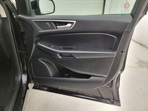 Used 2024 Ford Edge SEL image 34