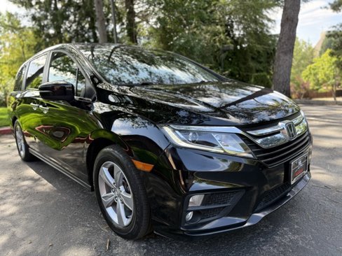 Used 2018 Honda Odyssey EX-L image 3